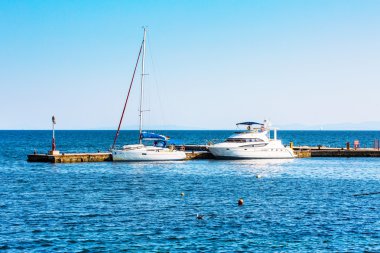 Nessebar Bulgaristan liman ve gemi görünümünde