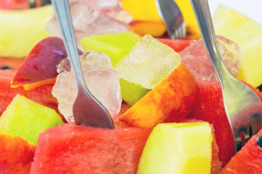 Sağlıklı snack taze meyve tatlı karpuz, kavun, nectarins