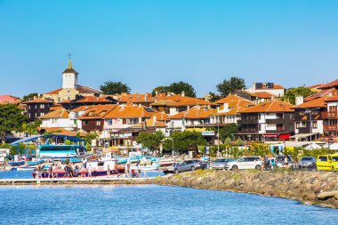 Nesebar Bulgaristan liman ve deniz araçları görünümünde