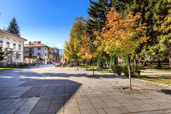 Razlog, Bulgária vista quadrada do outono — Fotografia de Stock