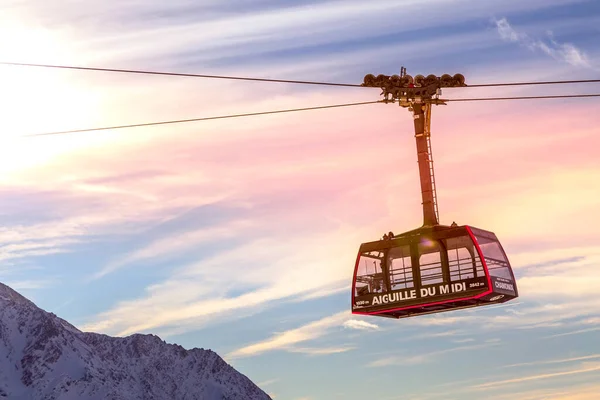 Teleférico Chamonix para Aiguille du Midi, França — Fotografia de Stock