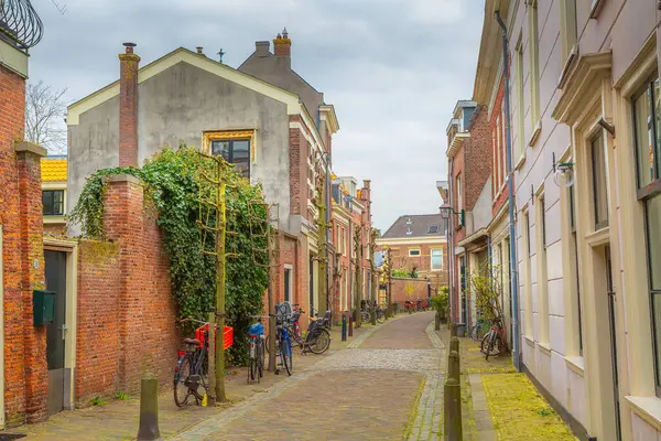 Haarlem, Hollanda, Hollanda sokak manzarası — Stok fotoğraf