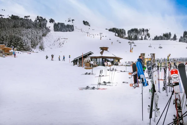 Saalbach, Österrike skidbacke — Stockfoto