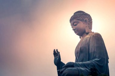 Büyük Buda, Lantau Adası, gün batımında, Hong Kong