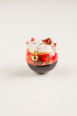 şanslı kedi maneki-neko