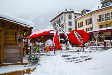 Açık Bar Chamonix şehrin Fransız Alpleri'nde, Fransa