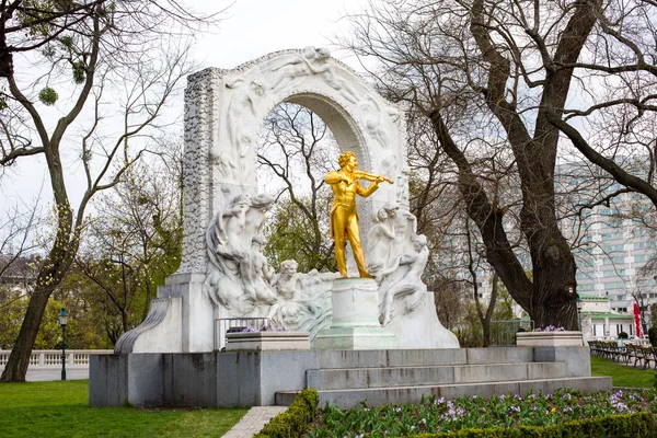 Statue de Johann Strauss, Stadtpark à Vienne, Autriche — Photo