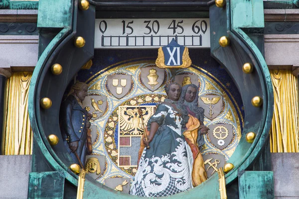 Close up Jugendstil Ankeruhr Viena Relógio em Hoher Markt — Fotografia de Stock
