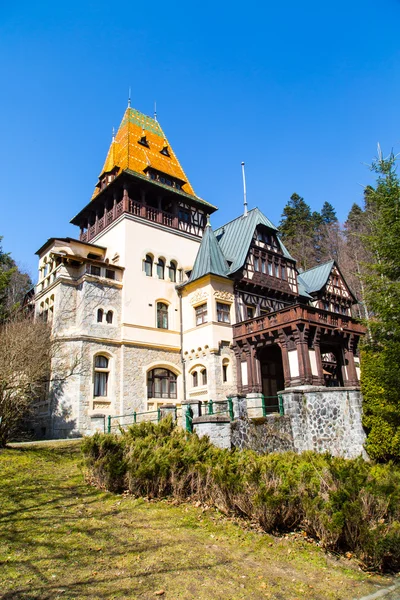 Pelisor kasteel in Roemenië — Stockfoto