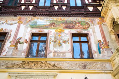 Kısmi görünümünü eski kraliyet peles Kalesi, sinaia, Romanya