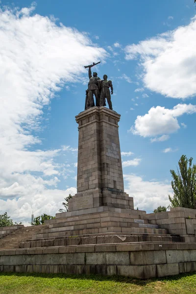 소피아, 불가리아에 있는 소련 육군 기념물 — 스톡 사진