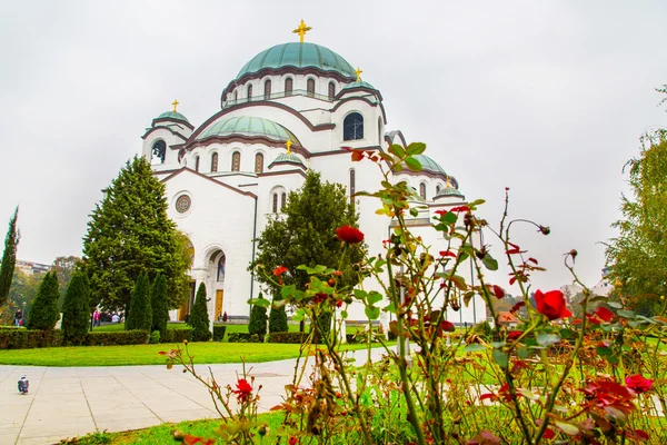 Kościół św. Sawy w centrum Belgradu, Serbia — Zdjęcie stockowe