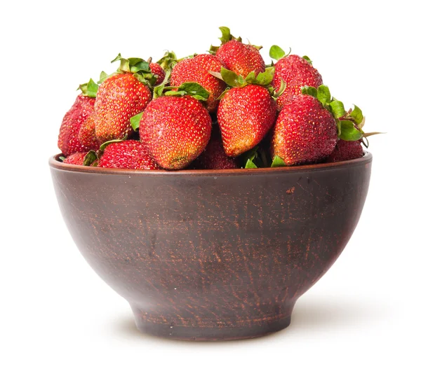 Ripe juicy strawberries in a ceramic bowl — Stock Photo, Image
