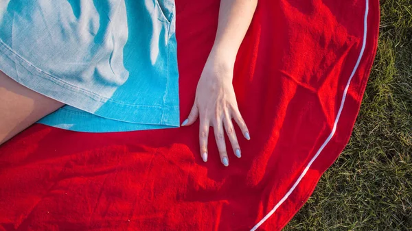 Woman Picnic Park Concept Detail Female Dress Piece Dress Red — Stock Photo, Image