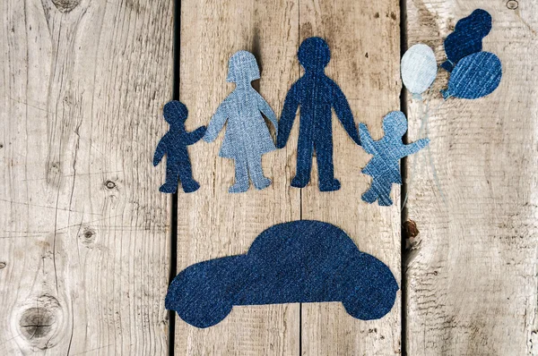 Fabric family with car — Stock Photo, Image