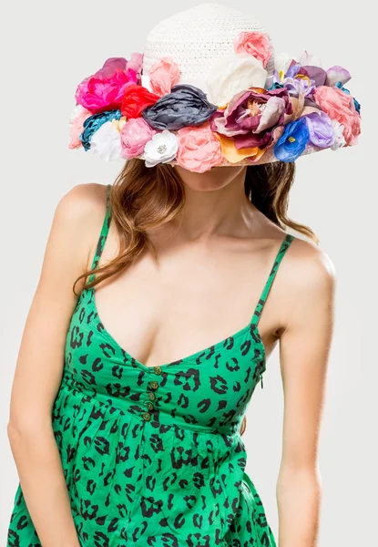 Sommaren hatt kvinna — Stockfoto