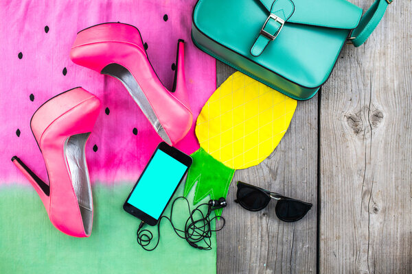 Аксессуары для женщин
