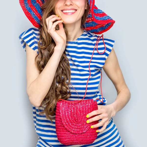 Mujer joven en sombrero — Foto de Stock