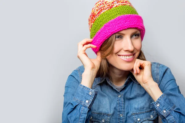 Woman portrait in colorful hat and denim shirt — Stock Photo, Image