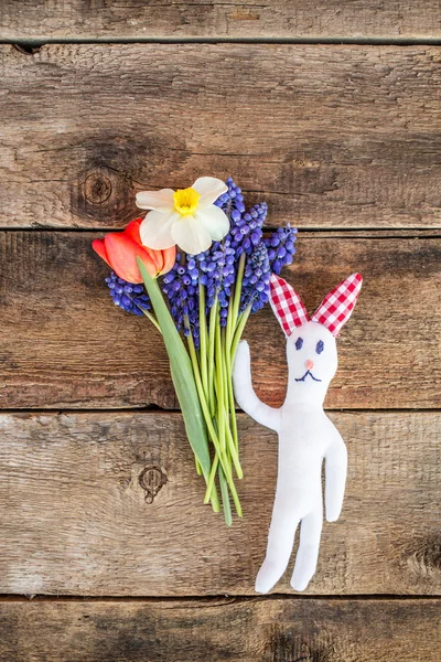 Buona Pasqua con coniglietto pasquale — Foto Stock