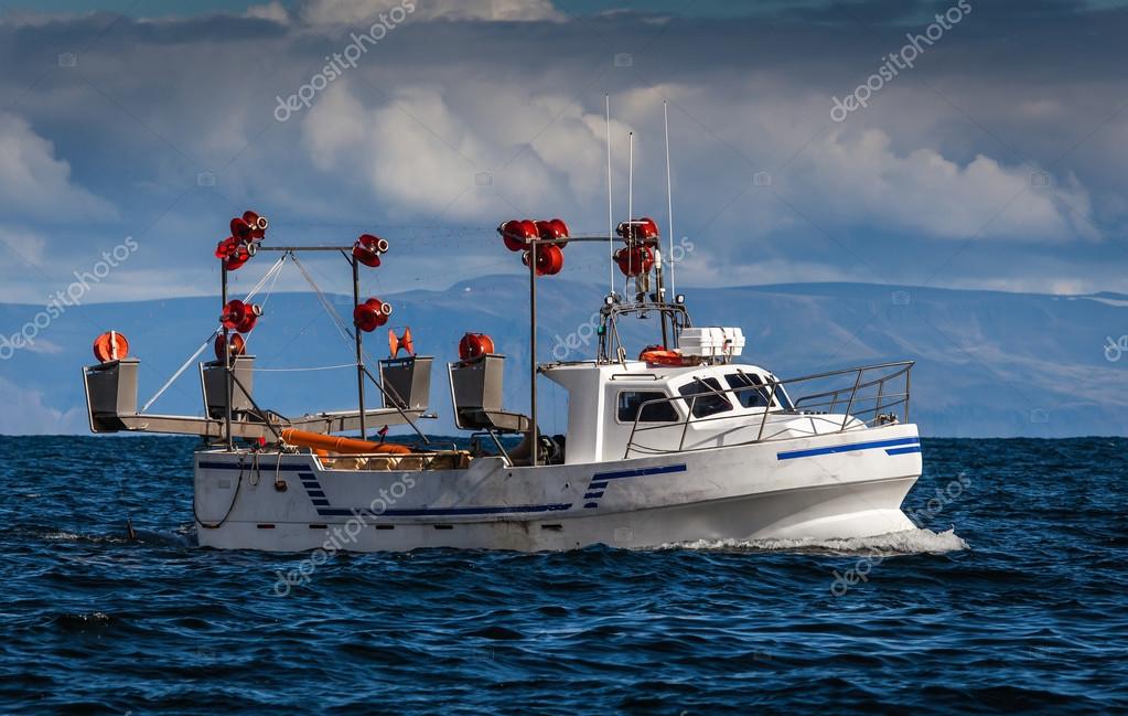 Commercial Fishing Boat Stock Photo by ©JohannRagnarsson 123288498