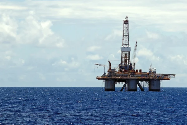 Deniz Petrokimya Kulesi