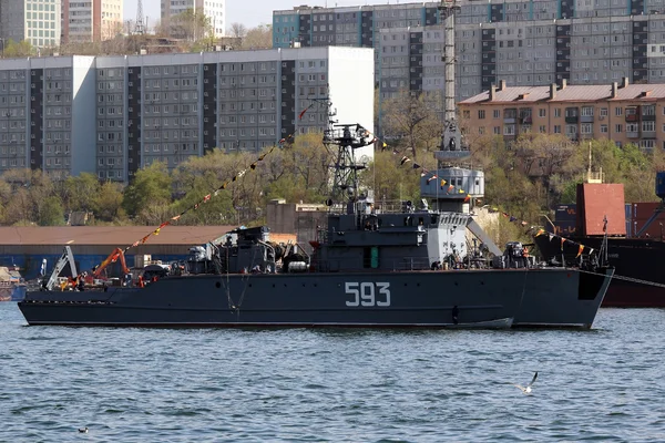 Mayın Tarlası-Rus Donanması Vladivostok yollarda