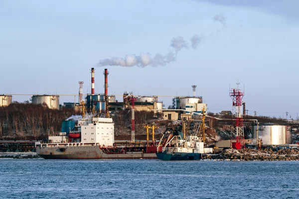 Bankası'Vanino bağlantı noktası rafine yağ