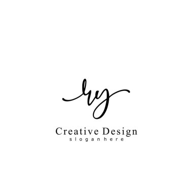 İlk logo kavramının başlangıçtaki RY el yazısı