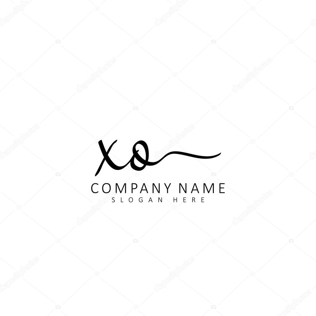 Initial XO handwriting of initial logo concept