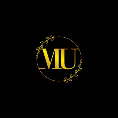 MU harfinin baş monogram logo şablonu çiçek süsüsüyle