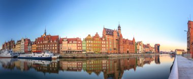 Sabah Polonya Gdansk eski şehir panoraması