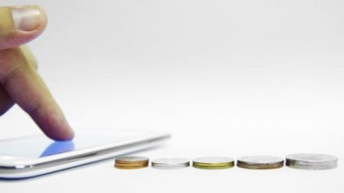 Para madeni para iş ekonomi kavramı, Smartphone ile çalışma