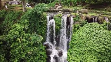 Sekumpul Şelalesi 'nin Bali, Endonezya' daki manzarası