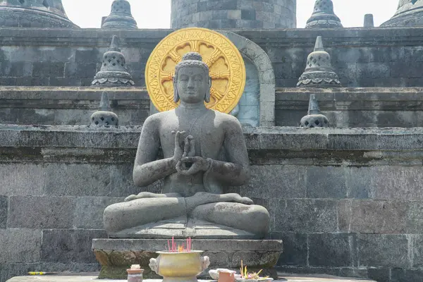 Скульптура Будды Буддийском Храме Брахма Вихара Арама Банджар Бали Индонезия — стоковое фото