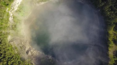 Kelimutu Krateri, Moni, Flores, Endonezya 'nın güzel sabah manzarası. İHA 'dan seyahat fotoğrafı