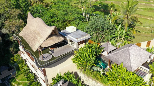 Отель Resort Ubud - один из самых роскошных курортов в Убуде, Бали, Индонезия — стоковое фото