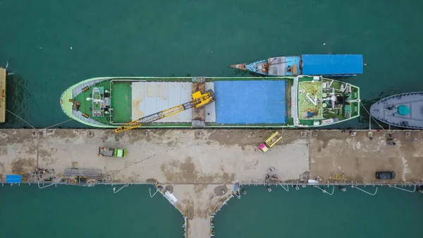 Vista Aérea Grande Navio Grupo Phinisi Tradicional Porto Labuan Bajo — Fotografia de Stock