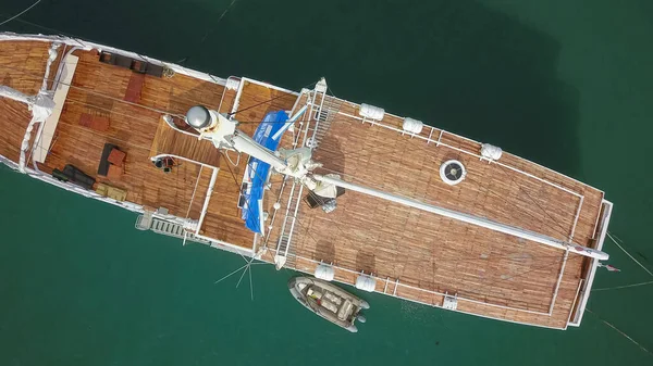 Vista Aérea Barco Turístico Vela Labuan Bajo West Manggarai — Fotografia de Stock