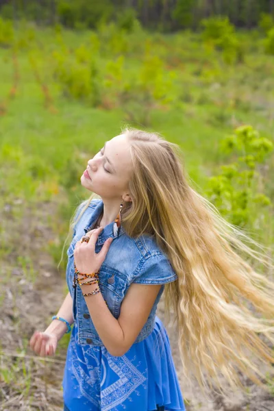 Ragazza hippie — Foto Stock