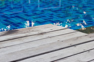 merdiven ve ahşap güverte closeup Yüzme Havuzu