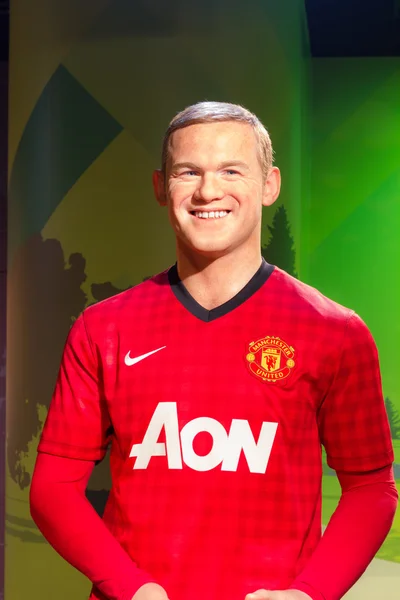 BANGKOK, THAILAND - DECEMBER 19: Wax figure of the famous Wayne Rooney from Madame Tussauds on December 19, 2015 in Bangkok, Thailand — Stock Photo, Image