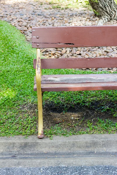Closeup of park bench — Stock Photo, Image