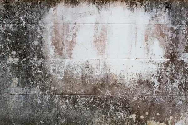 Mur grunge avec fissures et espace blanc au milieu — Photo