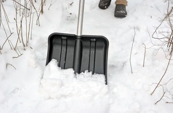 Shovel Rake Snow Garden Path Winter Blur Feet Working Person — Stock Photo, Image