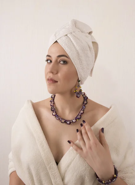 womanl bir tarih için hazırlanıyor