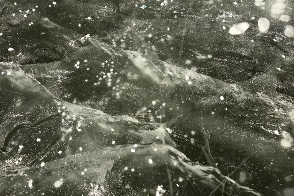 gölde buz kalınlığı