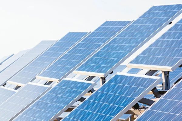 Solar batteries field — Stock Photo, Image