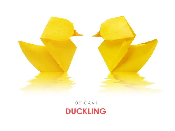 Origami yellow ducklings — Stock Photo, Image