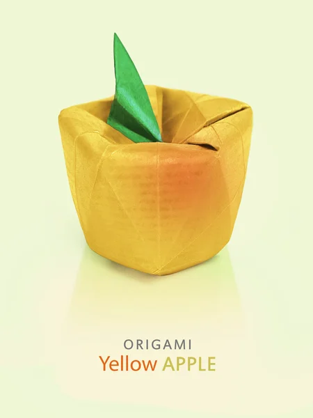 Origami červené jablko — Stock fotografie